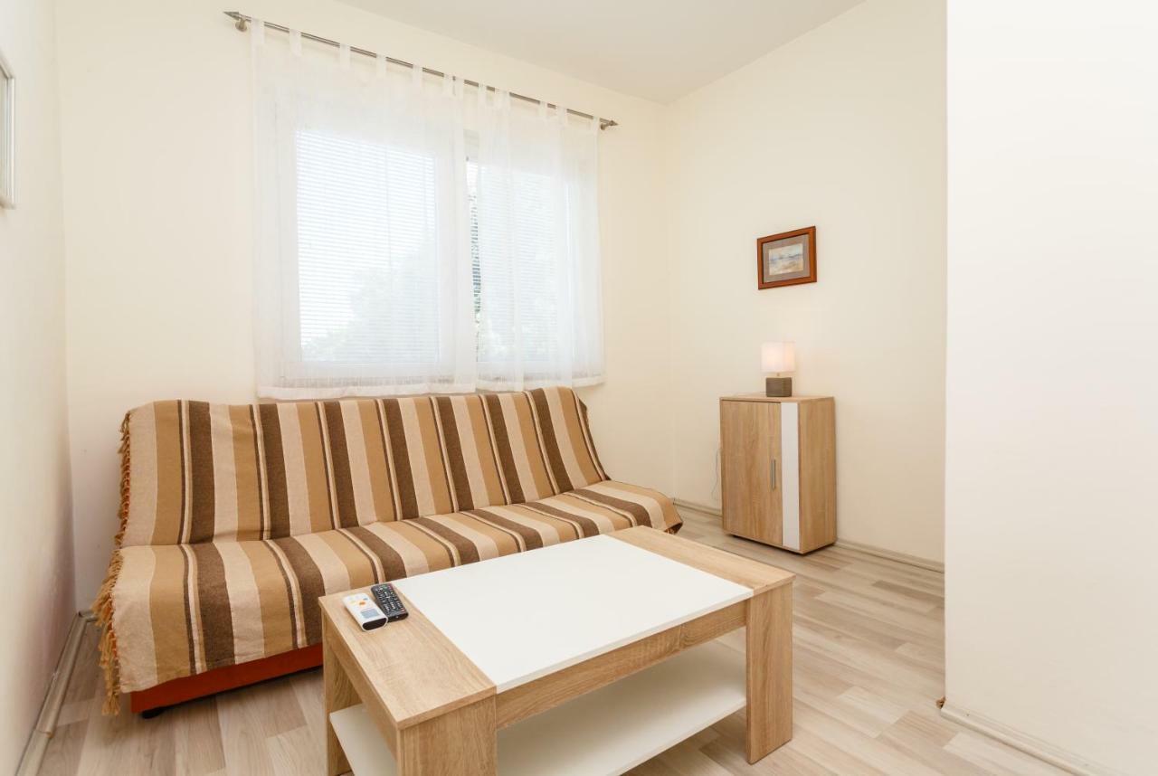 Apartman Jezevac Krk Town Eksteriør bilde