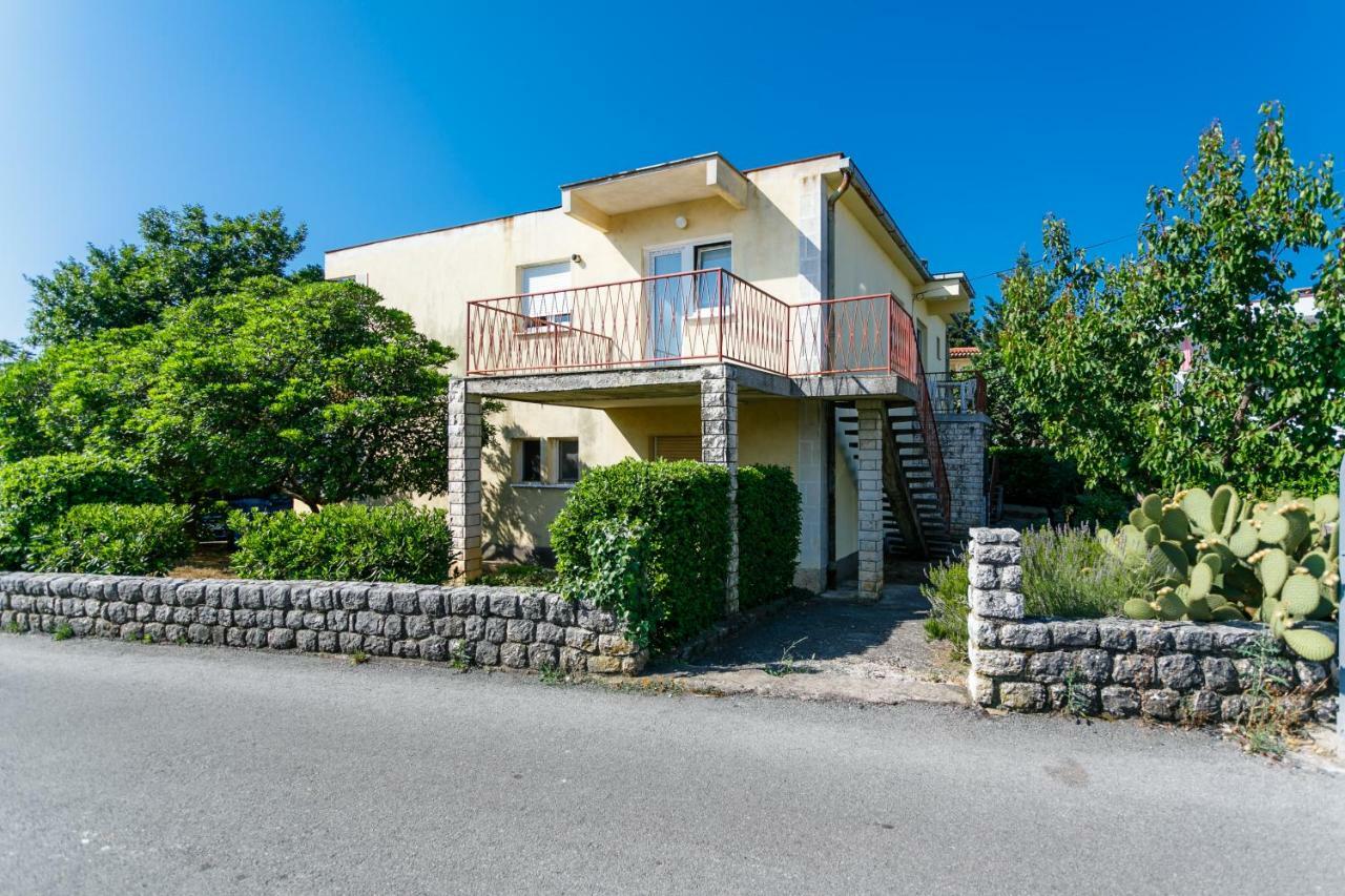 Apartman Jezevac Krk Town Eksteriør bilde