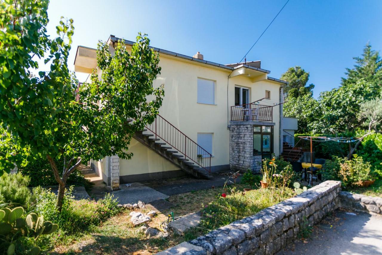Apartman Jezevac Krk Town Eksteriør bilde